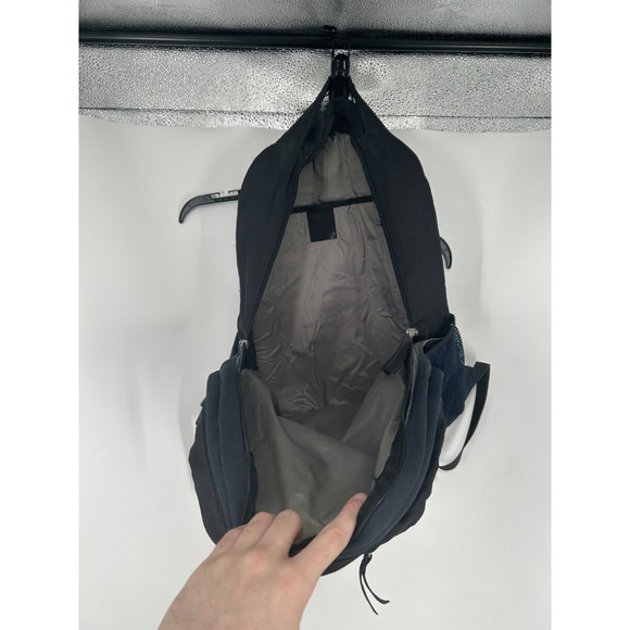 american tourister 15.6 inch laptop backpack American tourister Upventure 15.6 26.5L backpack Black| Dressinn
